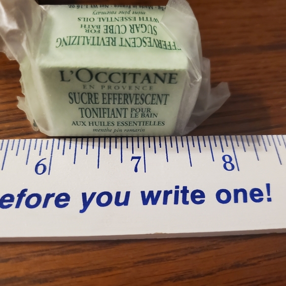 L'OCCITANE Bath & Body Loccitane Extra Gentle Soap And Sugar Cube